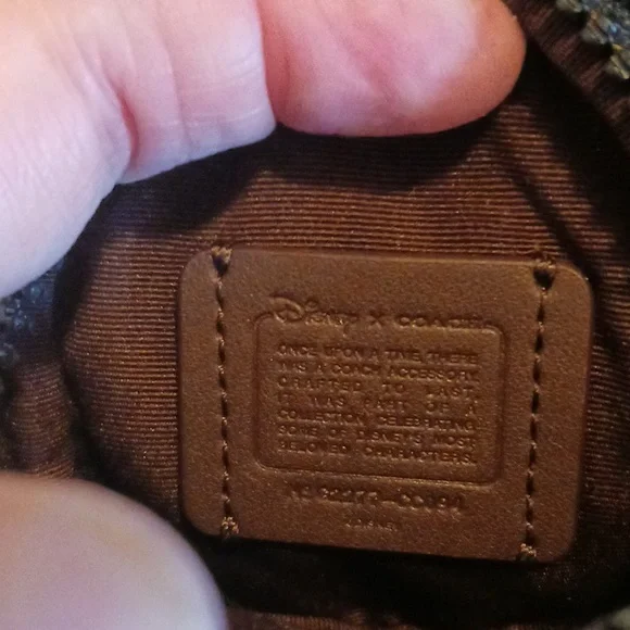 Coach Villians Crossbody Bag With Patches, Pouch And Villian Hankerchief - Picture 6 of 16